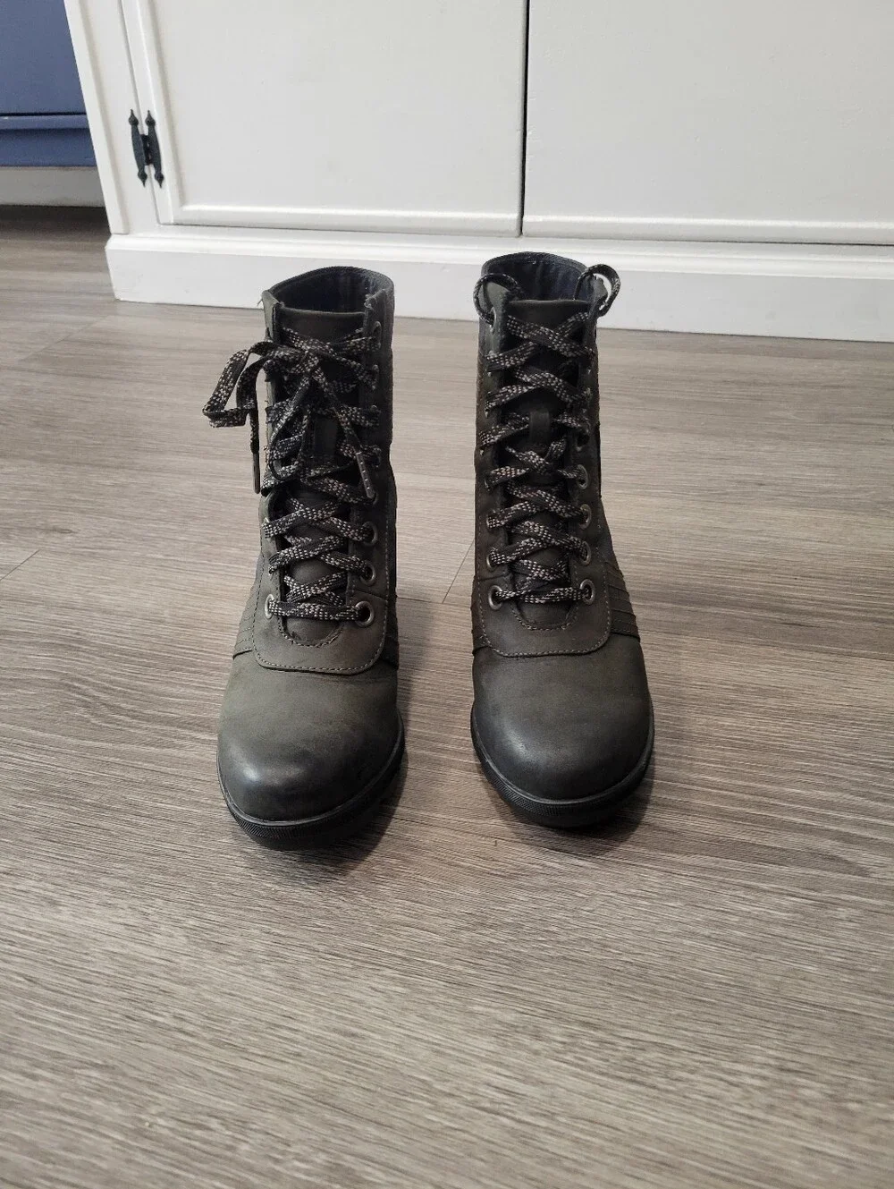 Sorel Dark Green GorpCore Lexie Wedge Lace-Up Lesther/Canvas Ankle Boots 7.5